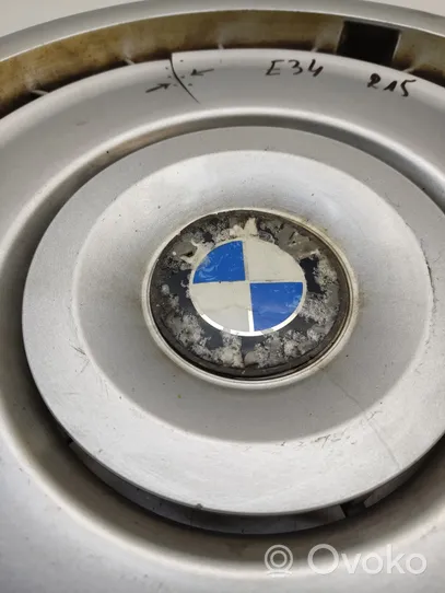 BMW 5 E34 15 Zoll Radkappe 1181532