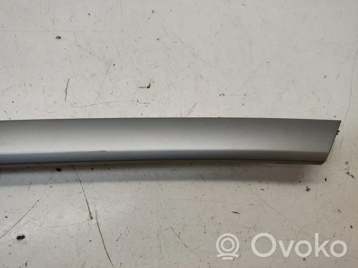 Audi A5 8T 8F Barra di rivestimento della portiera anteriore 8T0867409