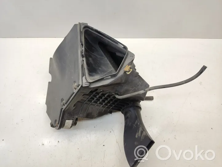 Audi A5 8T 8F Luftfilterkasten 8K0133835