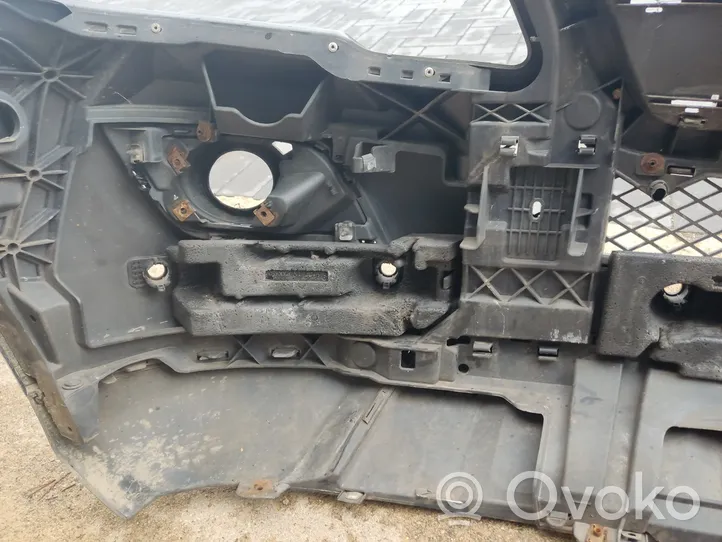 Mercedes-Benz ML W164 Parachoques delantero A1648851865