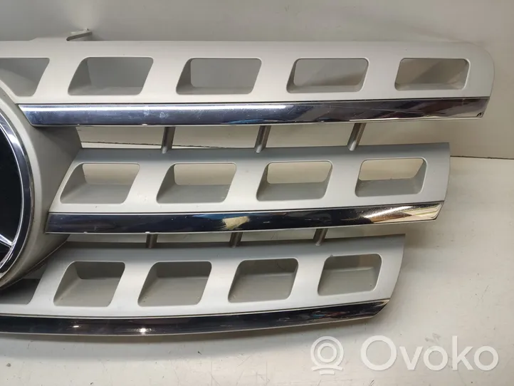 Mercedes-Benz ML W164 Front grill A1648801985