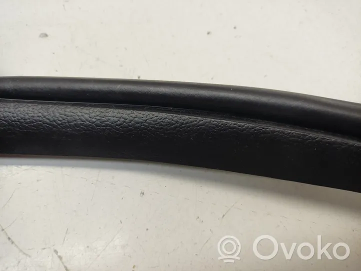 Hyundai Tucson TL Rear door rubber seal (on body) 