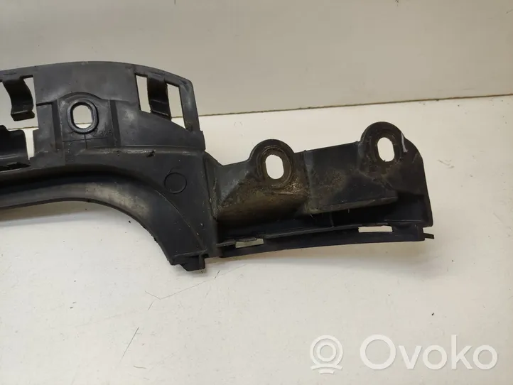 BMW 1 E81 E87 Support de pare-chocs arrière 7053521