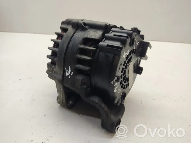 BMW 1 E81 E87 Alternator 7802261