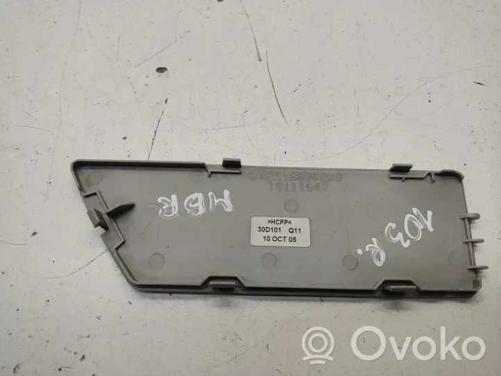 Mercedes-Benz R W251 Other interior part A2516890208