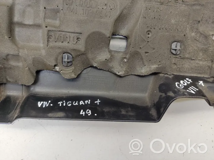 Volkswagen Golf VII Engine cover (trim) 04L103925Q