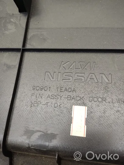 Nissan 370Z Rivestimento portellone 909011EA0A