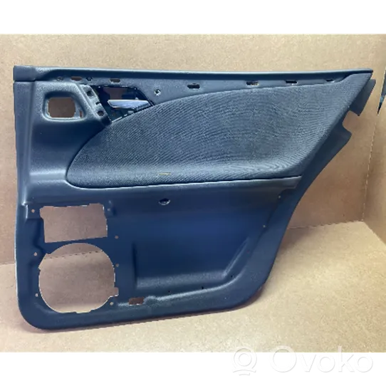 Mercedes-Benz E W210 Rivestimento del pannello della portiera posteriore A2107309296