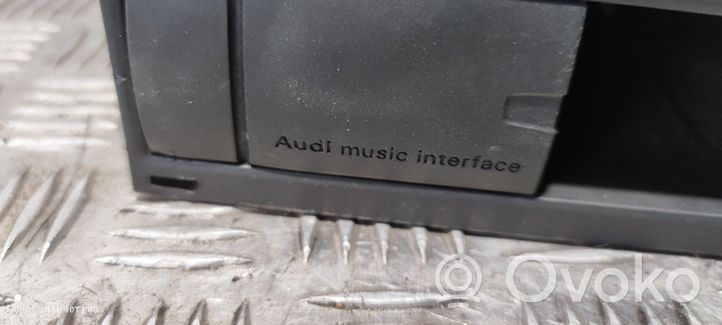 Audi S5 Head unit multimedia control 8T0035785