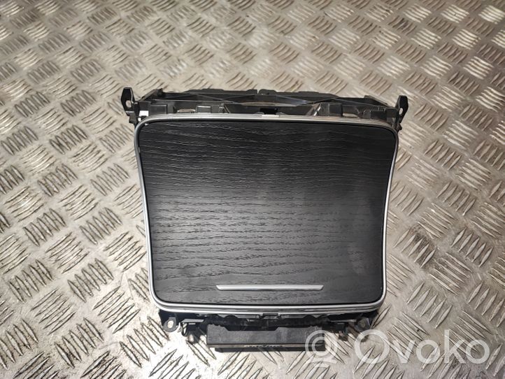 Mercedes-Benz C W205 Rivestimento del pannello A2056801005