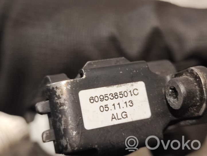 Mercedes-Benz ML W164 Boucle de ceinture de sécurité avant 609538501C