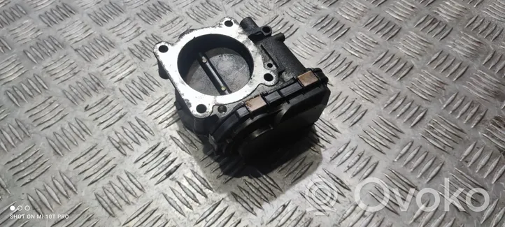 Volvo V70 Valvola a farfalla 8677796