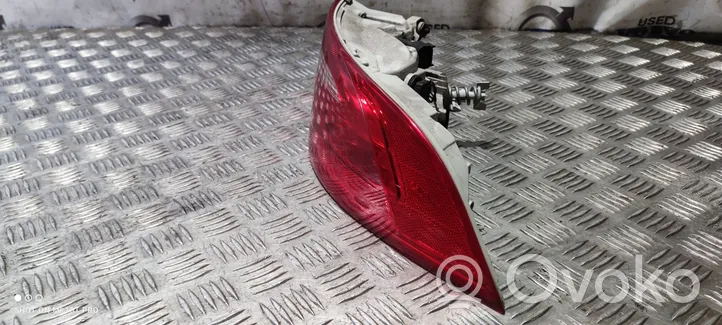 Jaguar XE Lampa tylna 19733702