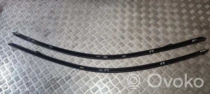 BMW 4 F32 F33 Set di rivestimento del pannello della portiera 7433337