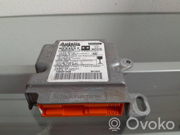 Renault Kangoo I Unidad de control/módulo del motor 8200410188