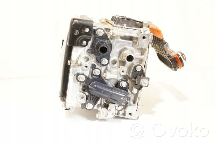 Toyota C-HR Convertisseur / inversion de tension inverseur G920047241