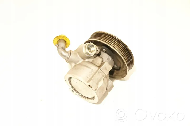 Opel Corsa D Ohjaustehostimen pumppu 52112191