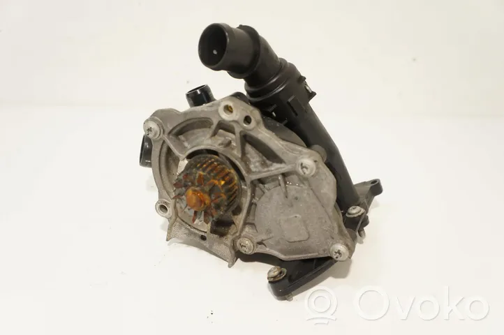 Volkswagen Beetle A5 Water pump 06K