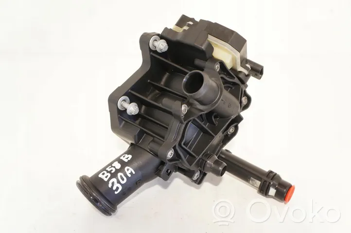 BMW 1 F20 F21 Alloggiamento termostato 7642854