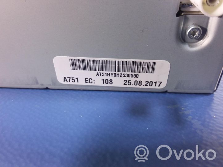 Volkswagen Cross Polo Radio / CD/DVD atskaņotājs / navigācija 6RF035184B