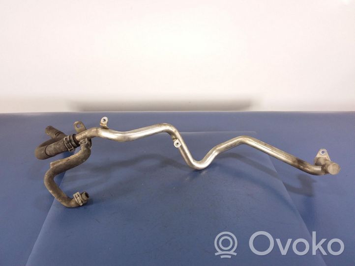 Porsche Panamera (970) Tuyau de liquide de refroidissement moteur 94610602224