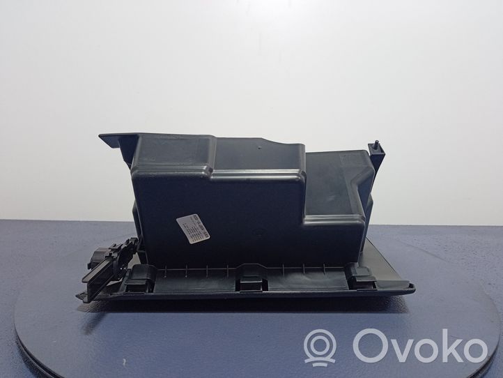 Ford Ecosport Glove box GN15-N060T10-GCW