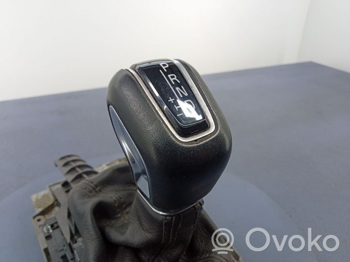 Volvo S90, V90 Pavarų perjungimo traukė 31437769