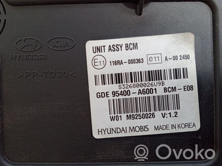 Hyundai i30 Muut ohjainlaitteet/moduulit 95400-A6001