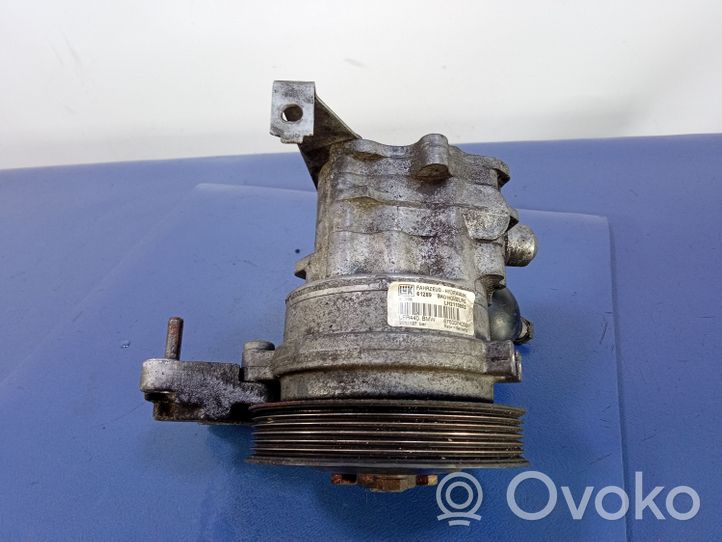 BMW 7 E65 E66 Vairo stiprintuvo siurblys 6760074