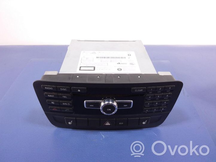 Mercedes-Benz CLA C117 X117 W117 Panel / Radioodtwarzacz CD/DVD/GPS A2469009612
