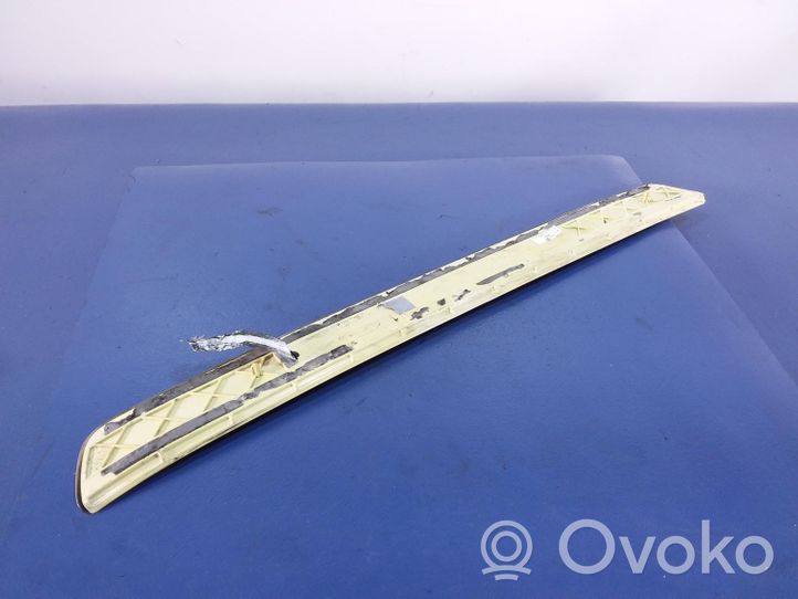 Mercedes-Benz S W222 Rivestimento vano piedi laterale A2226805435