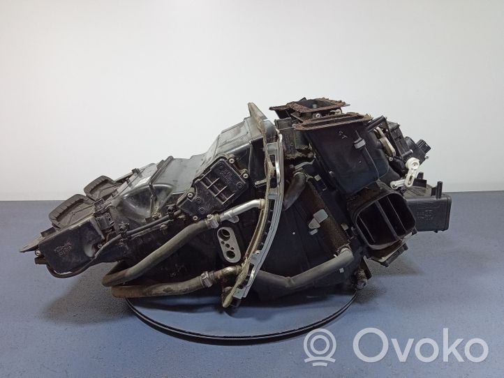 Audi A8 S8 D3 4E Salono oro mazgo komplektas 4E0820003P