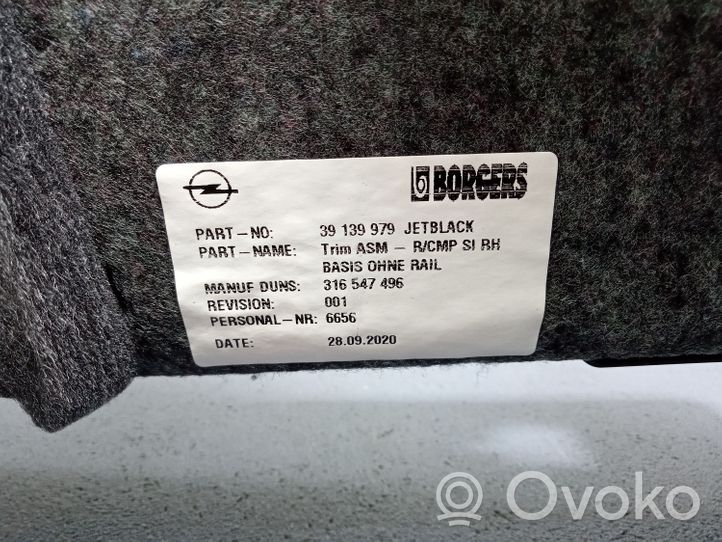 Opel Insignia B Tapicerka bagażnika / Komplet 39139979