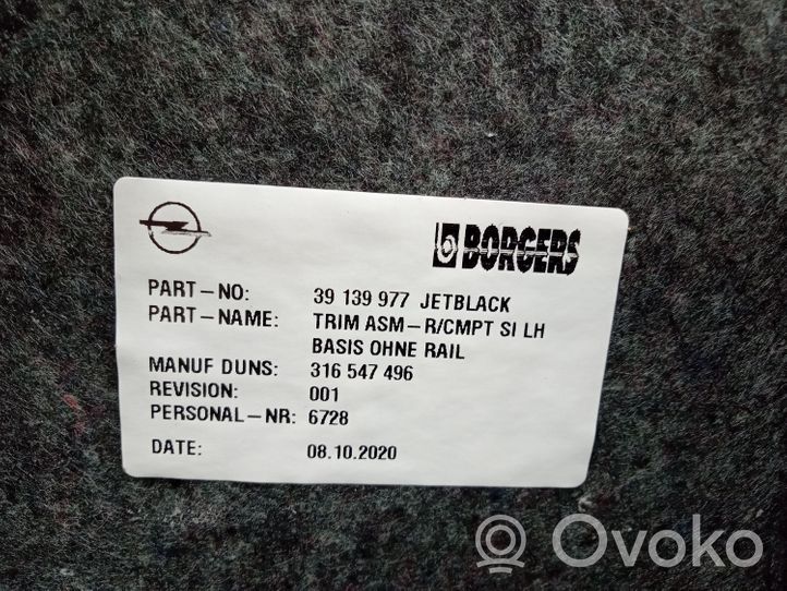 Opel Insignia B Tapicerka bagażnika / Komplet 39139977