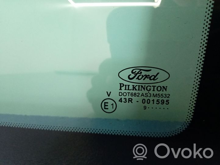 Ford Ka Aizmugurējais virsbūves sānu stikls 01