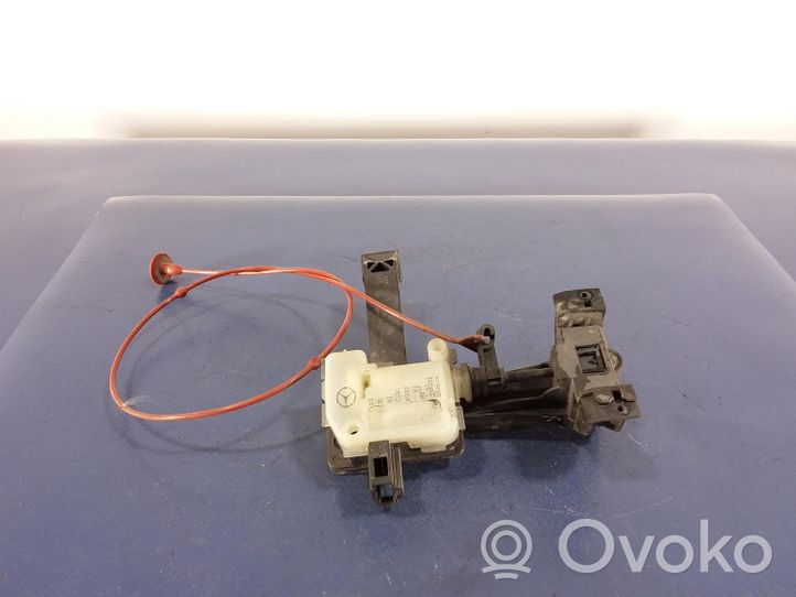 Mercedes-Benz R W251 Holder (bracket) A2518200197