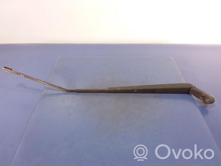 Daihatsu Cuore Front wiper blade arm 