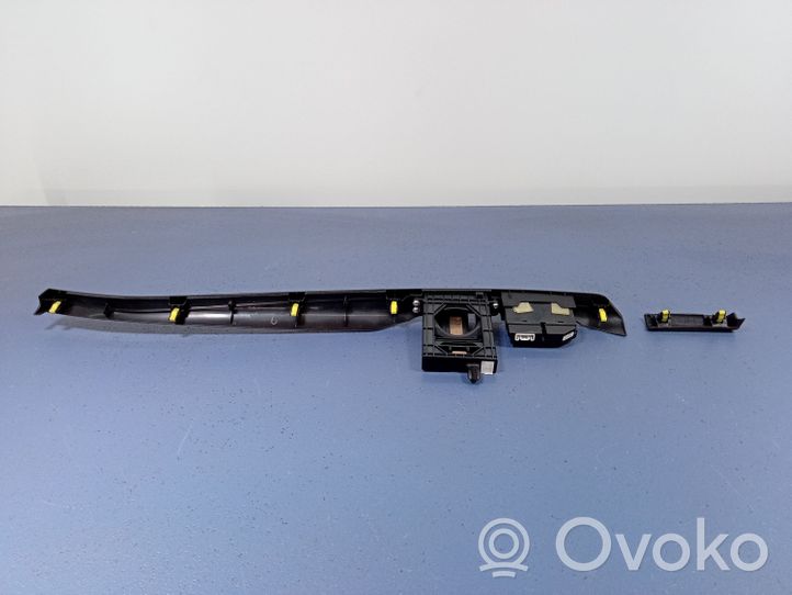 Toyota Avensis T250 Pezzo della carrozzeria anteriore 55475-05010