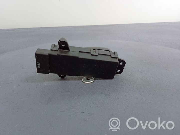 Chrysler Voyager Seat heating switch 04601757AB