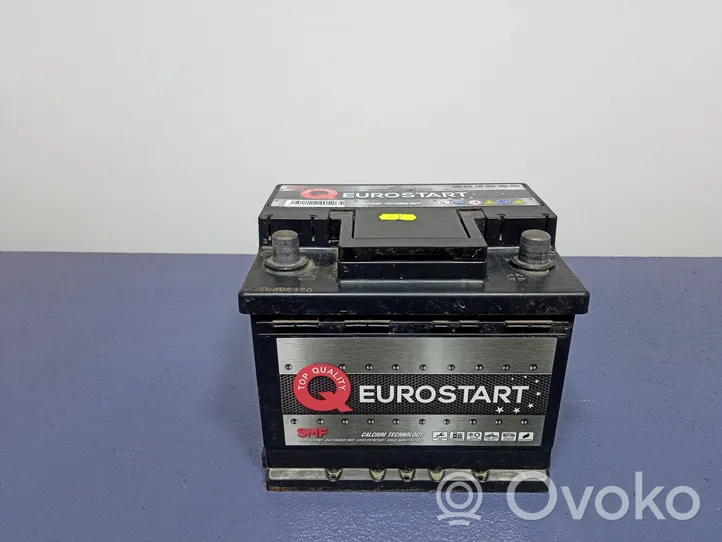 Ford Fusion Batteria 01