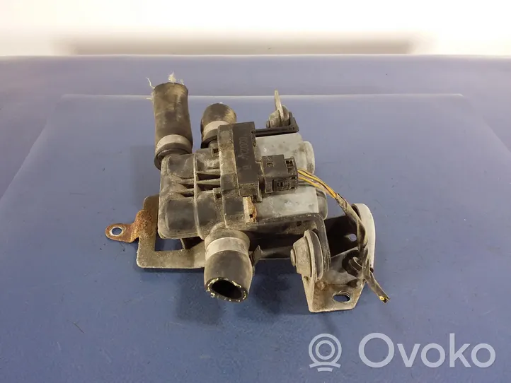 BMW X5 E53 Coolant level relay 