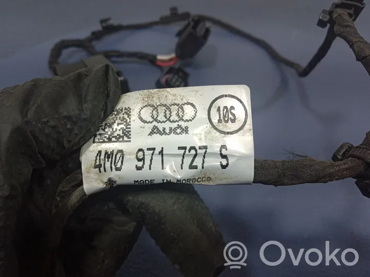 Audi RS Q8 Inna wiązka przewodów / kabli 4M0971727S