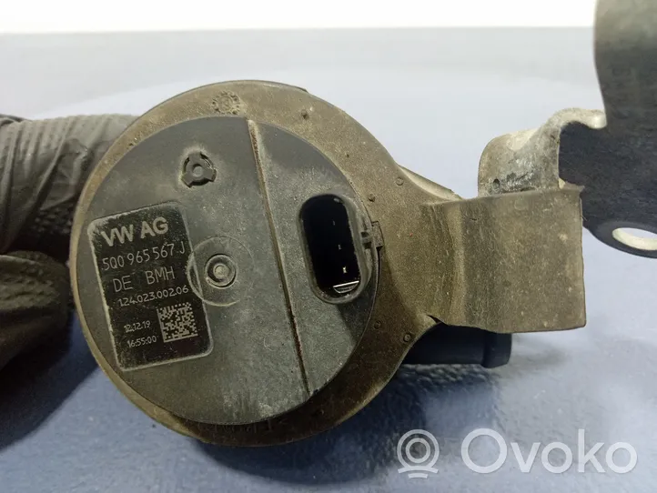 Skoda Octavia Mk3 (5E) Pompa wody 5Q0965567J