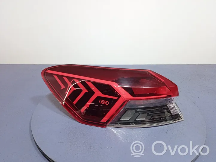 Audi Q4 Sportback e-tron Lampa tylna 89A945069