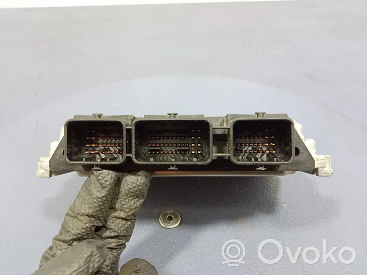 Volvo S40 Engine control unit/module ECU 0281016590