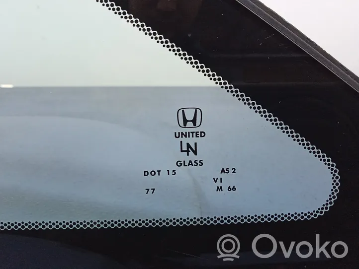 Honda Civic Rear side window/glass 01