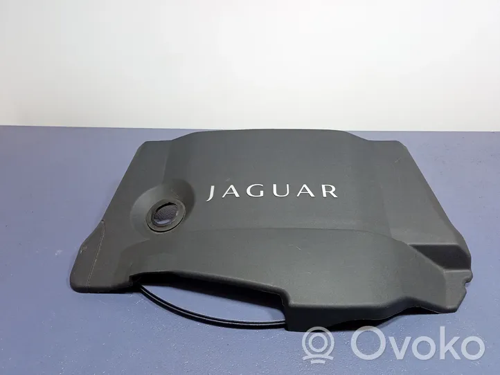 Jaguar XF X250 Copertura/vassoio sottoscocca anteriore 01
