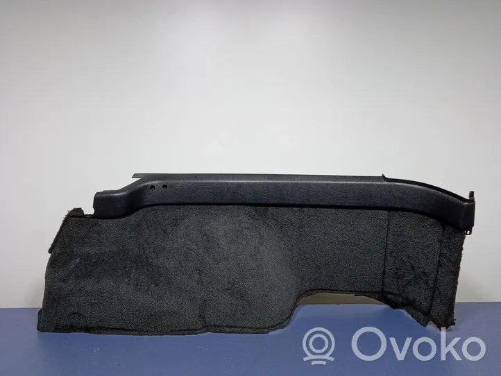 Volvo 850 Garnitures hayon 01