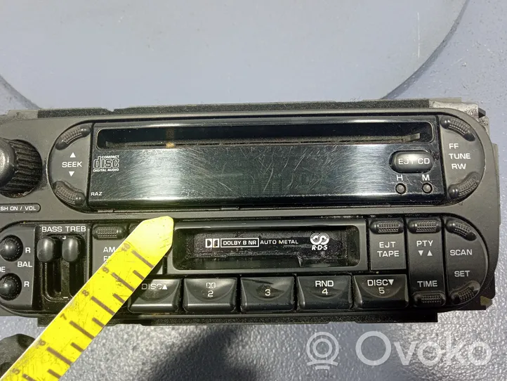 Dodge Grand Caravan Unité principale radio / CD / DVD / GPS P05064042AC