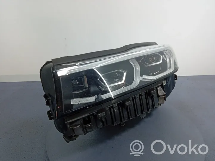 BMW 7 G11 G12 Lampa przednia 5A27A01-02